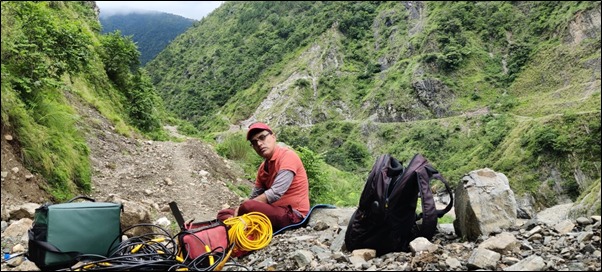 Microtremor Array Measurement Survey