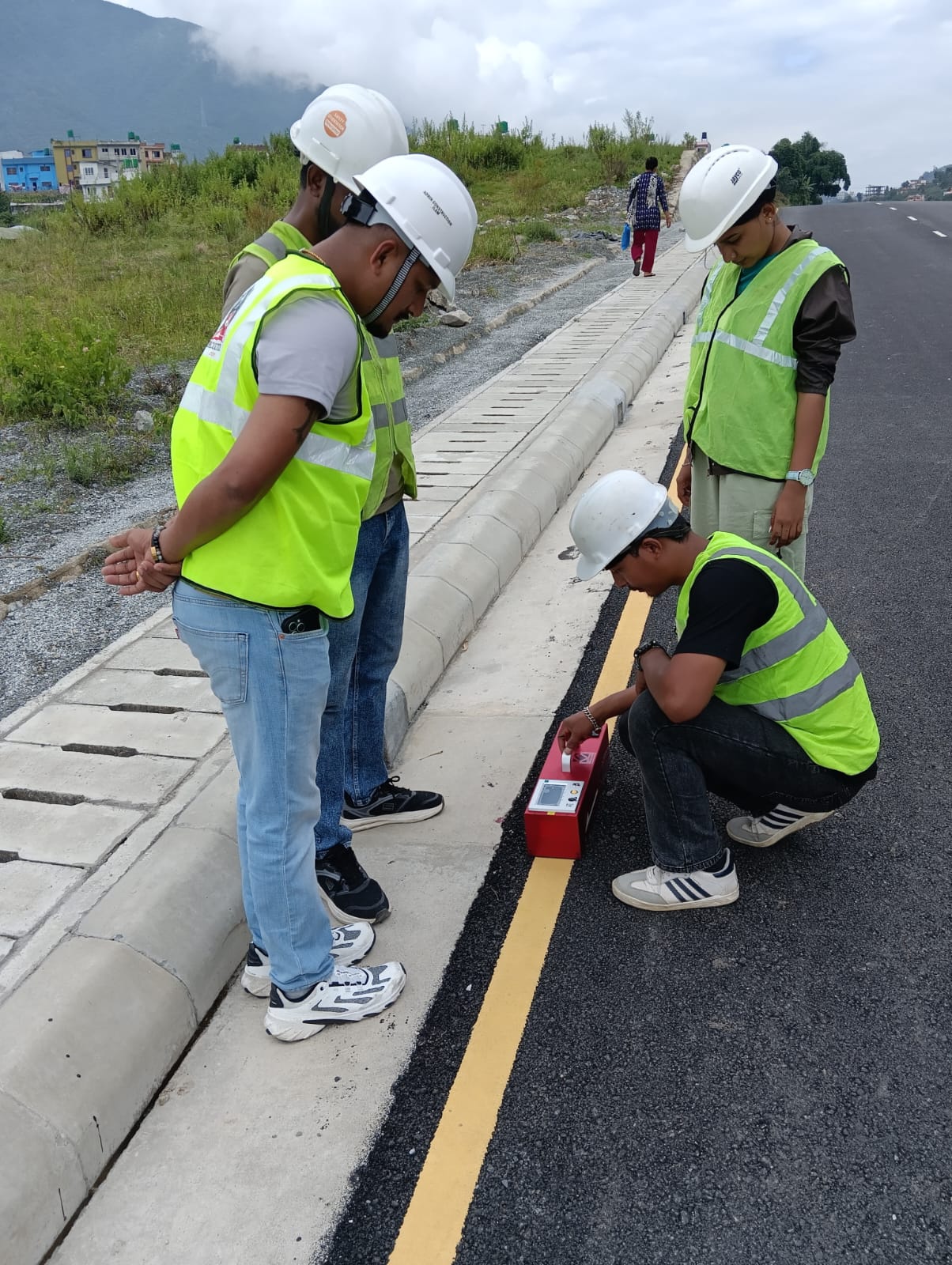 Road Marking Paint Retro Reflectometer Test